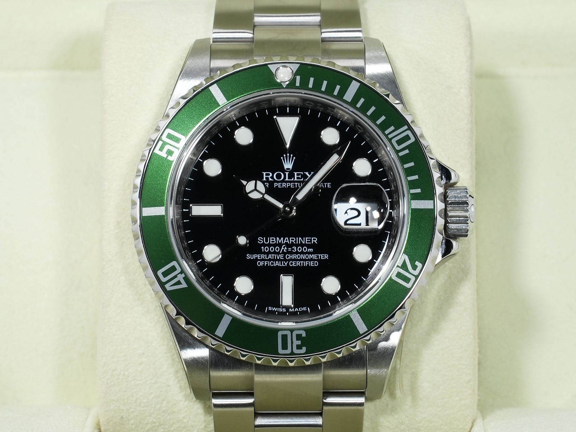 Rolex Submariner Date Ref. 16610LV Stainless Steel Black Dial, Excellent Condition dcypokup