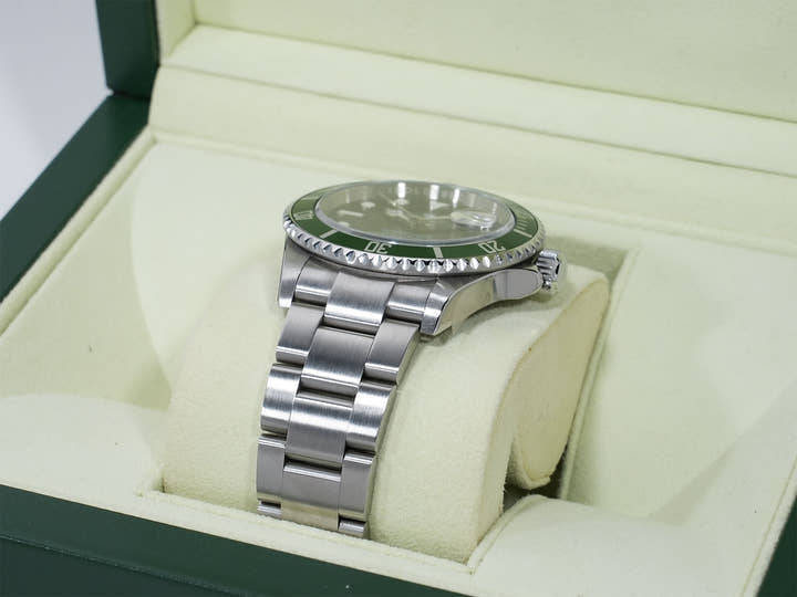 Rolex Submariner Date Ref. 16610LV Stainless Steel Black Dial, Excellent Condition dcypokup