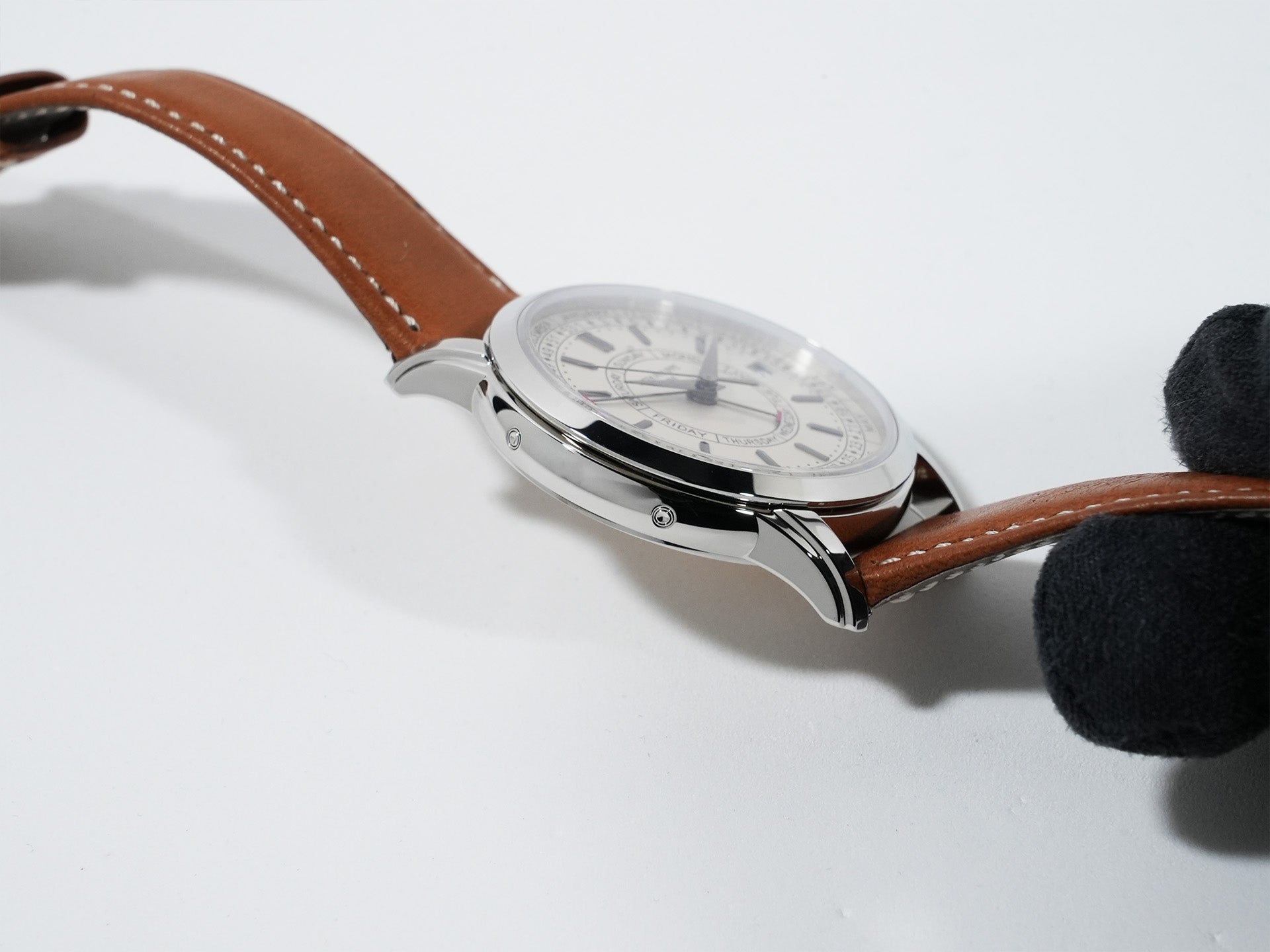 パテックフィリップ カラトラバ ウィークリーカレンダー Ref.5212A-001 ステンレススチール シルバー文字盤 未使用 nphmukq3