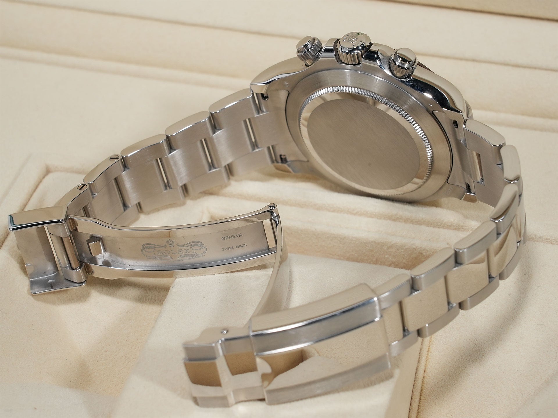Rolex Daytona Ref. 116506 Platinum Pave Diamond Dial, Pre-owned (Good Condition)  gg63o9id