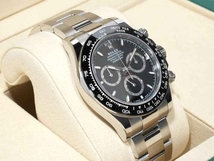 ロレックス デイトナ Ref.126500LN ステンレススチール ブラック文字盤 未使用 6w9bb7ui