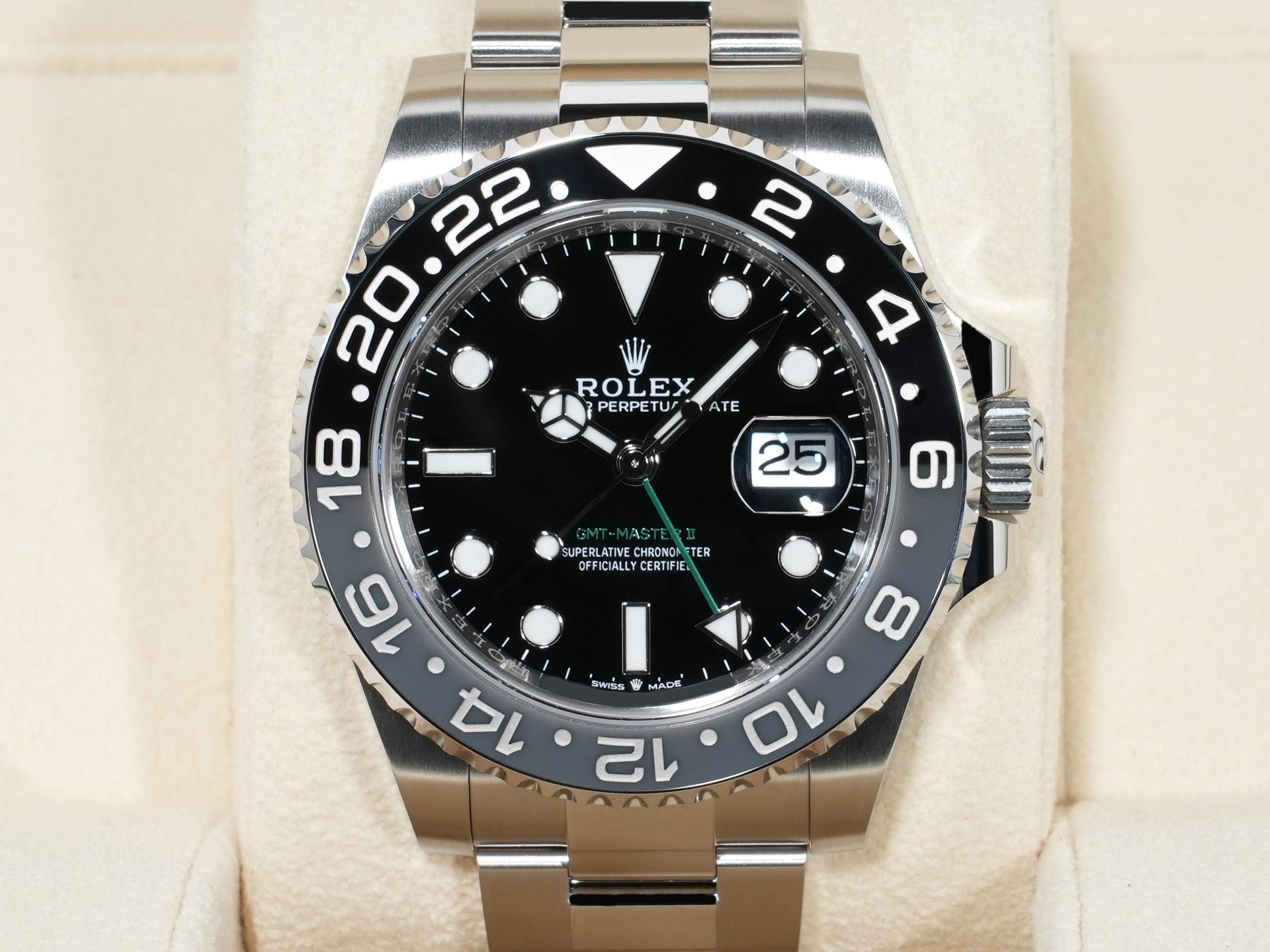 Rolex GMT-Master II Ref. 126710GRNR Stainless Steel Black Dial Oyster Bracelet Unused w66fthpa
