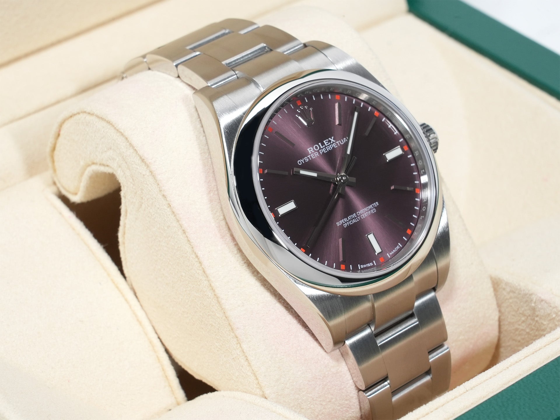 ロレックス オイスターパーペチュアル39 Ref.114300 ステンレススチール レッドグレープ文字盤 美品 yeyqd94k