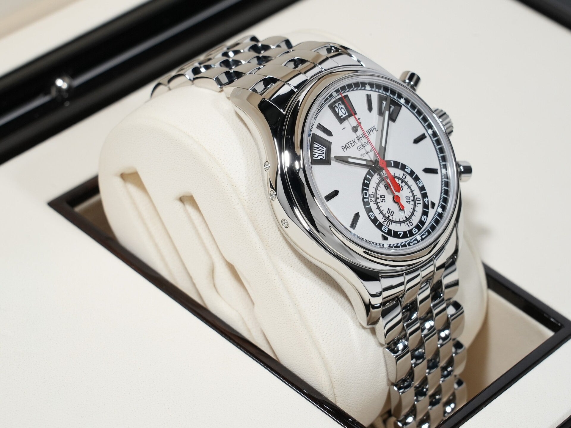 パテックフィリップ アニュアルカレンダー クロノグラフ TIFFANY＆CO. Ref.5960/1A-001 ステンレススチール シルバー文字盤 美品 a9ee7ywt