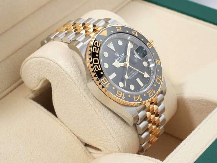 Rolex GMT-Master II Ref. 126713GRNR Stainless Steel/Yellow Gold Black Dial Jubilee Bracelet Unused nq6fesva