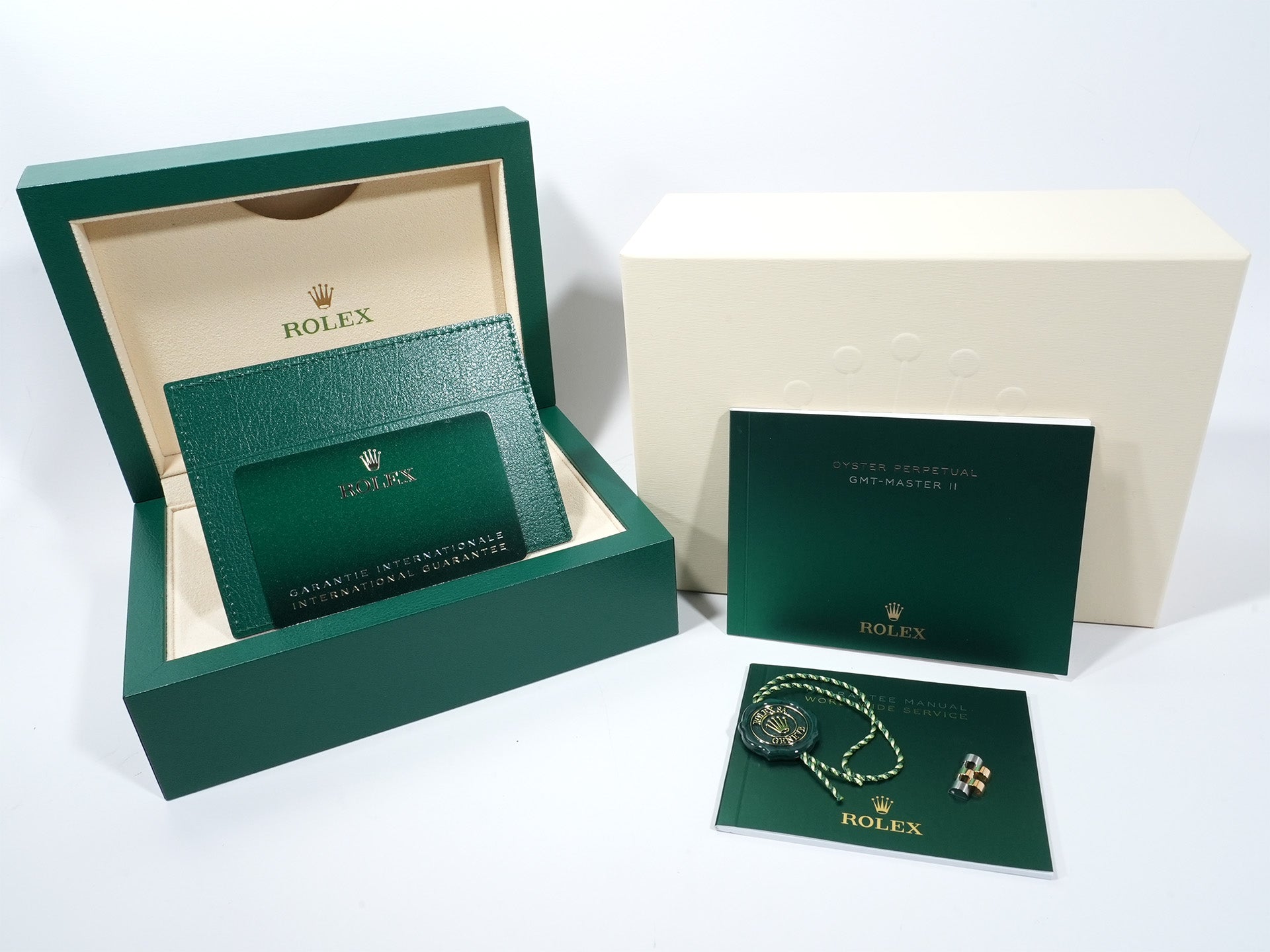 Rolex GMT-Master II Ref. 126713GRNR Stainless Steel/Yellow Gold Black Dial Jubilee Bracelet Unused nq6fesva