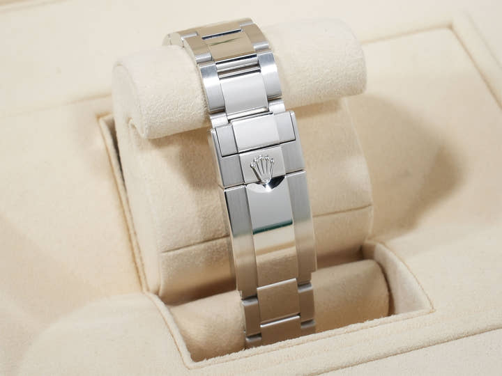 Rolex Daytona Ref. 116506 Platinum Ice Blue Dial, Pre-owned (mtwq9v4w)