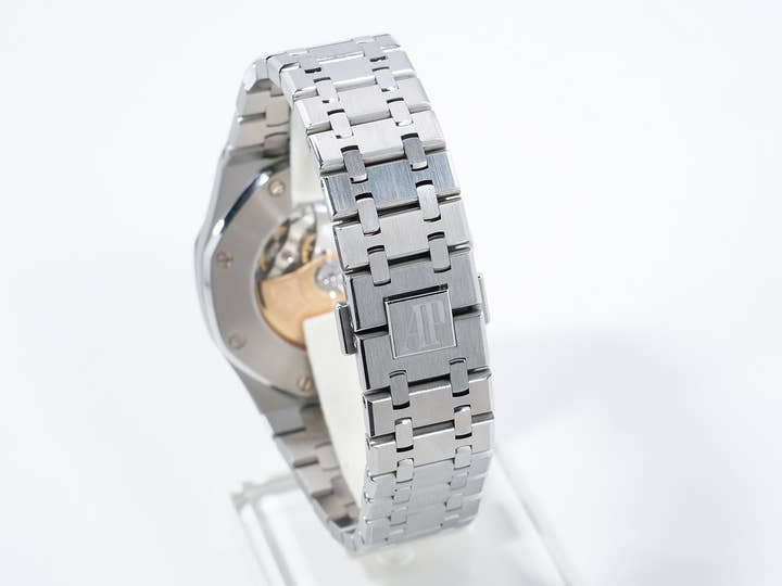 Audemars Piguet Royal Oak Ref. 15400ST.OO.1220ST.03 Stainless Steel Blue Dial, Pre-owned (Excellent Condition) qi8kqmg2