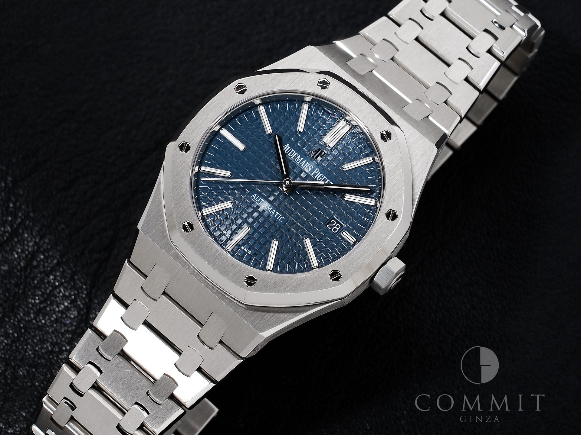 Audemars Piguet Royal Oak Ref. 15400ST.OO.1220ST.03 Stainless Steel Blue Dial, Pre-owned (Excellent Condition) qi8kqmg2