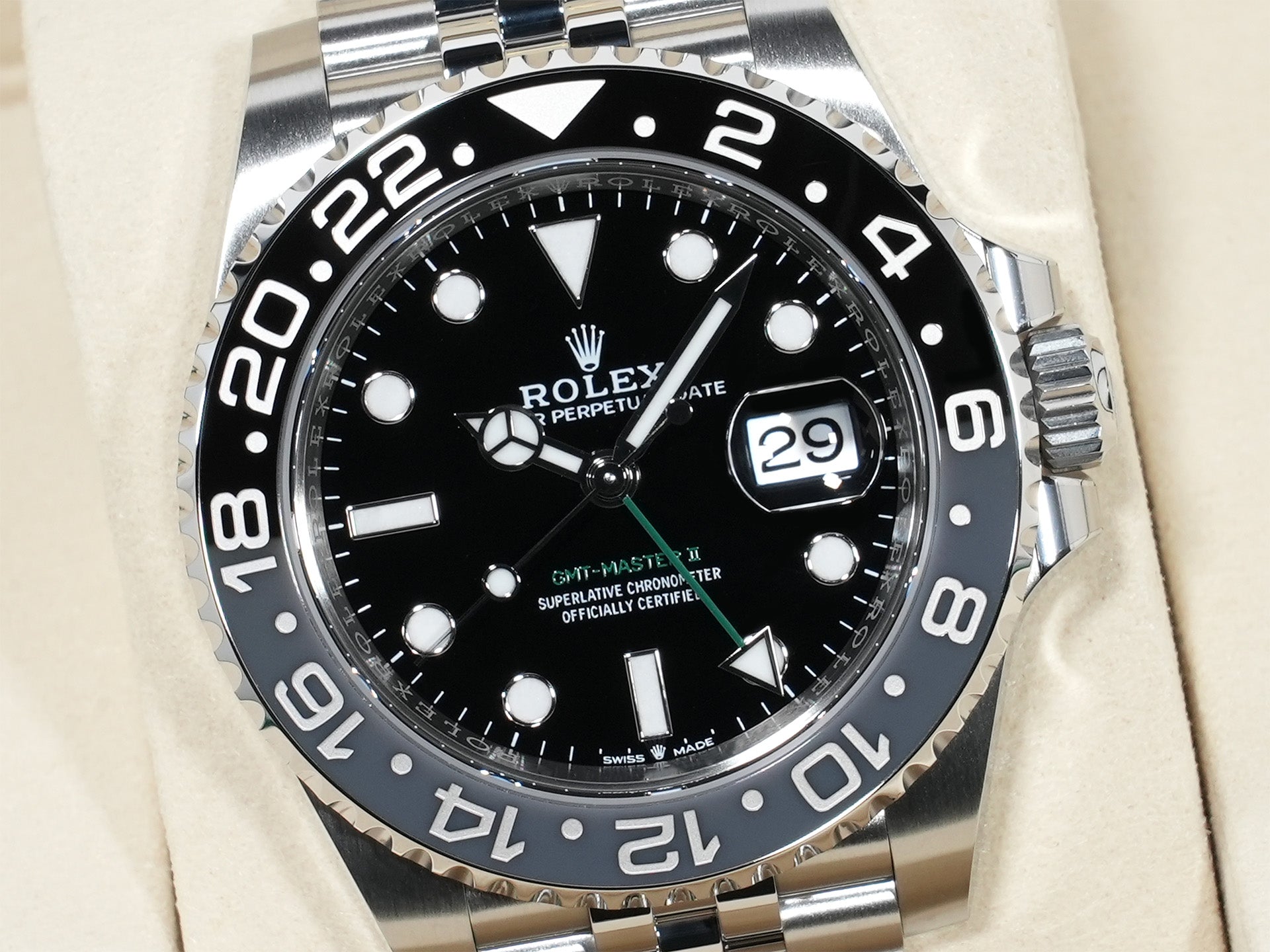 ロレックス GMTマスターII Ref.126710GRNR ステンレススチール ブラック文字盤 ジュビリーブレスレット 未使用 3zdoeskv