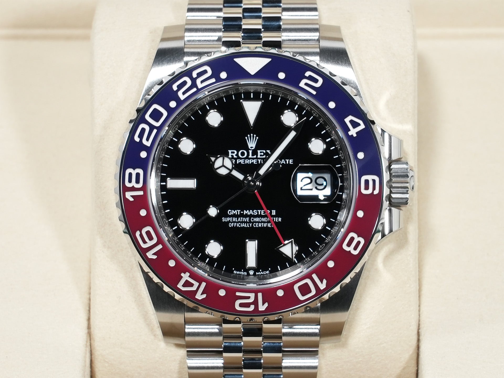 ロレックス GMTマスターII Ref.126710BLRO ステンレススチール ブラック文字盤 ジュビリーブレスレット 未使用 a65zesza