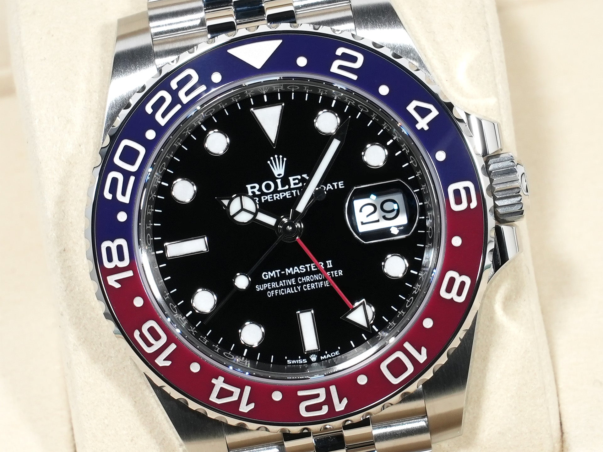 ロレックス GMTマスターII Ref.126710BLRO ステンレススチール ブラック文字盤 ジュビリーブレスレット 未使用 d2me8q7w