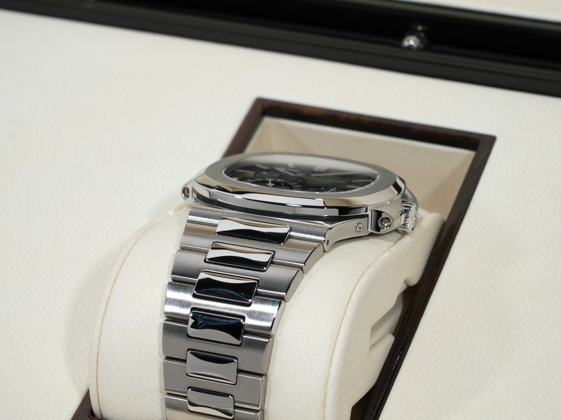 パテックフィリップ ノーチラス プチコンプリケーション Ref.5712/1A-001 ステンレススチール ブルー文字盤 美中古 9iefak9a