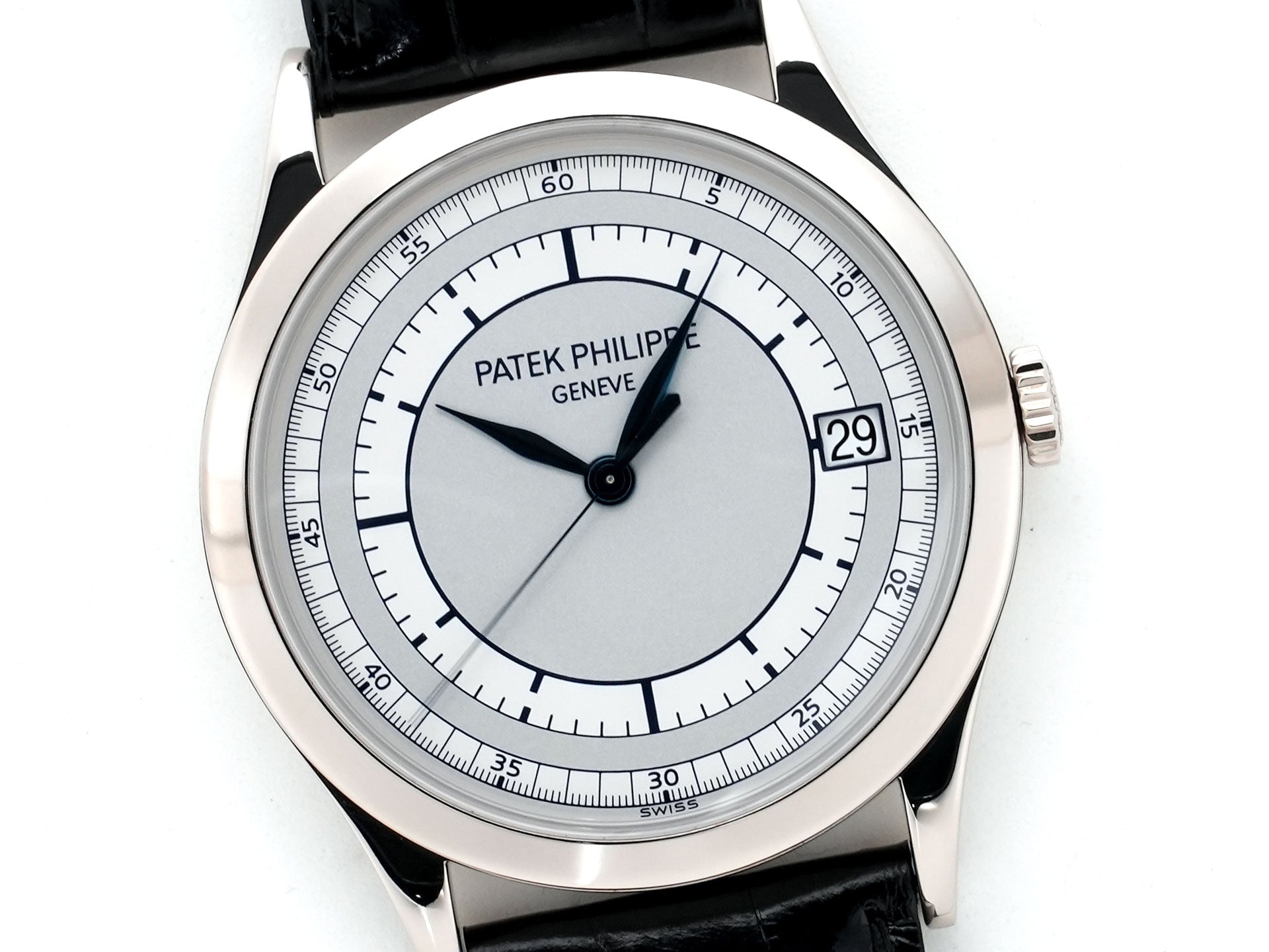 パテックフィリップ カラトラバ Ref.5296G-001 ホワイトゴールド シルバー文字盤 中古 oxwhacvr