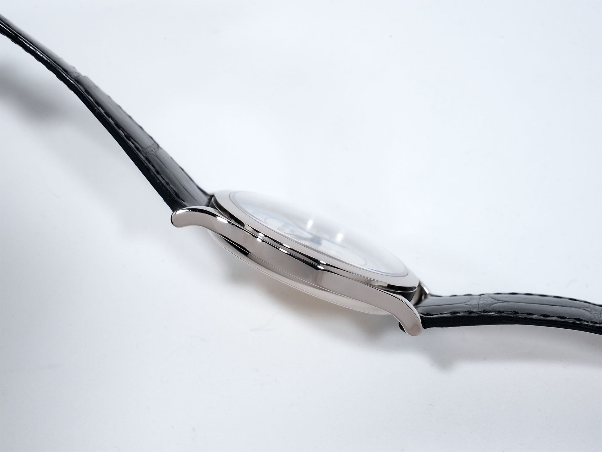 パテックフィリップ カラトラバ Ref.5296G-001 ホワイトゴールド シルバー文字盤 中古 oxwhacvr