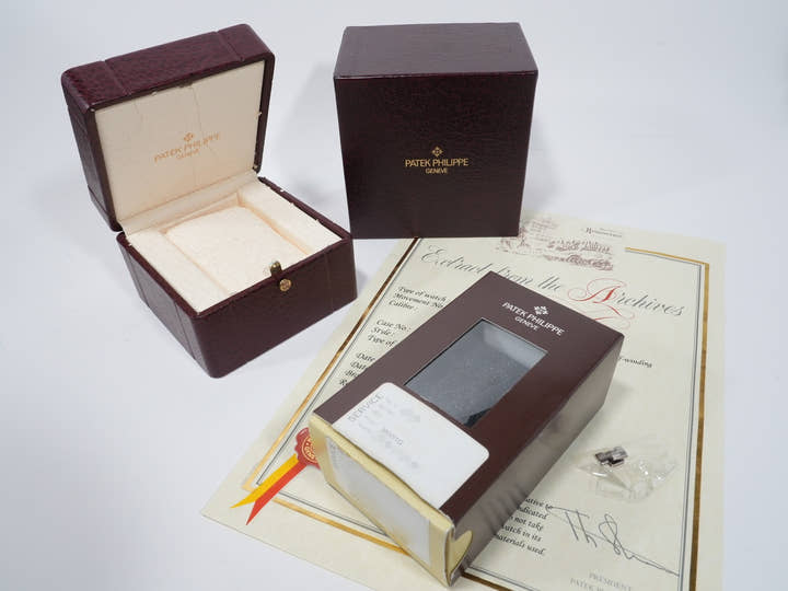 パテックフィリップ ノーチラス Ref.3800/1G-011 ホワイトゴールド ブルー文字盤 中古 yp4tjroe