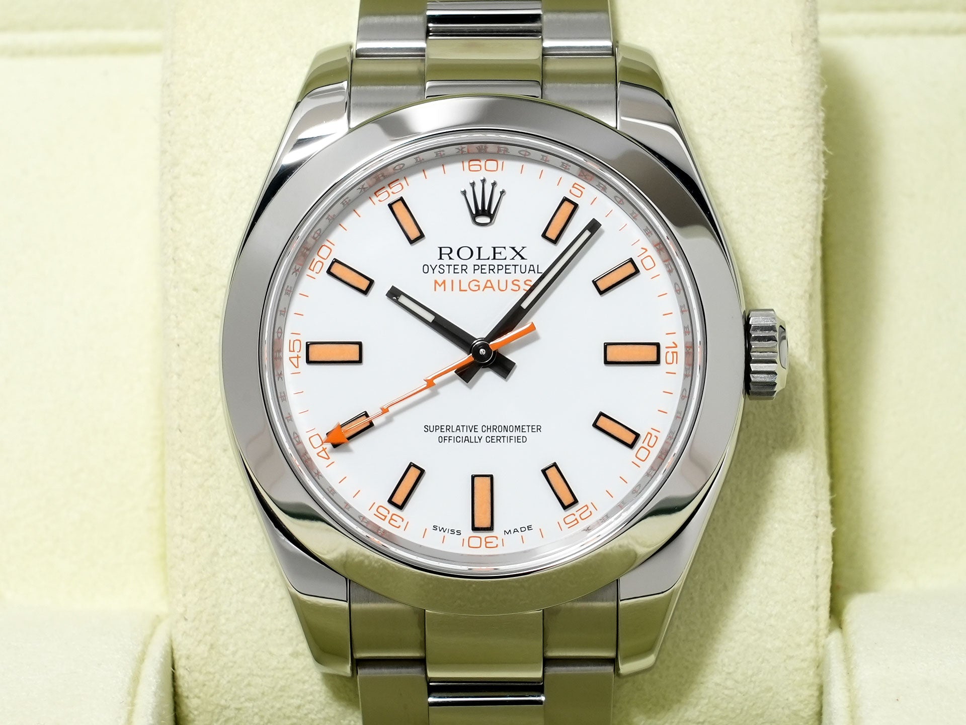Rolex Milgauss Ref. 116400 Stainless Steel White Dial Pre-owned jmweghrp
