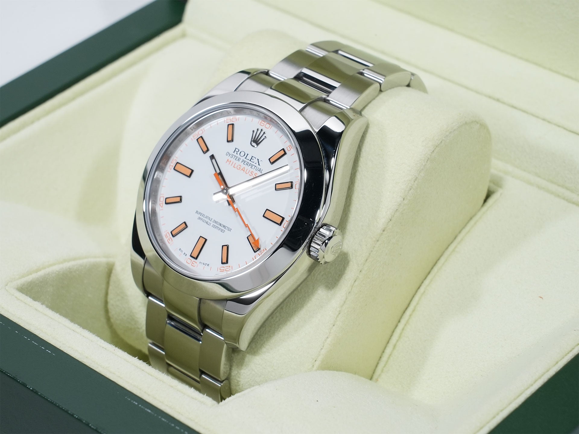 Rolex Milgauss Ref. 116400 Stainless Steel White Dial Pre-owned jmweghrp