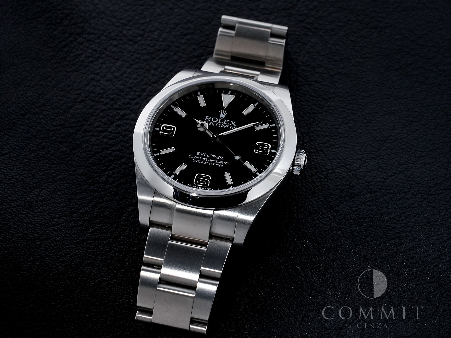 Rolex Explorer I, mirror black dial, Ref. 214270, stainless steel, black dial, Oyster bracelet, pre-owned.  (2ju4j5wu appears to be an internal reference number and not part of the product description)