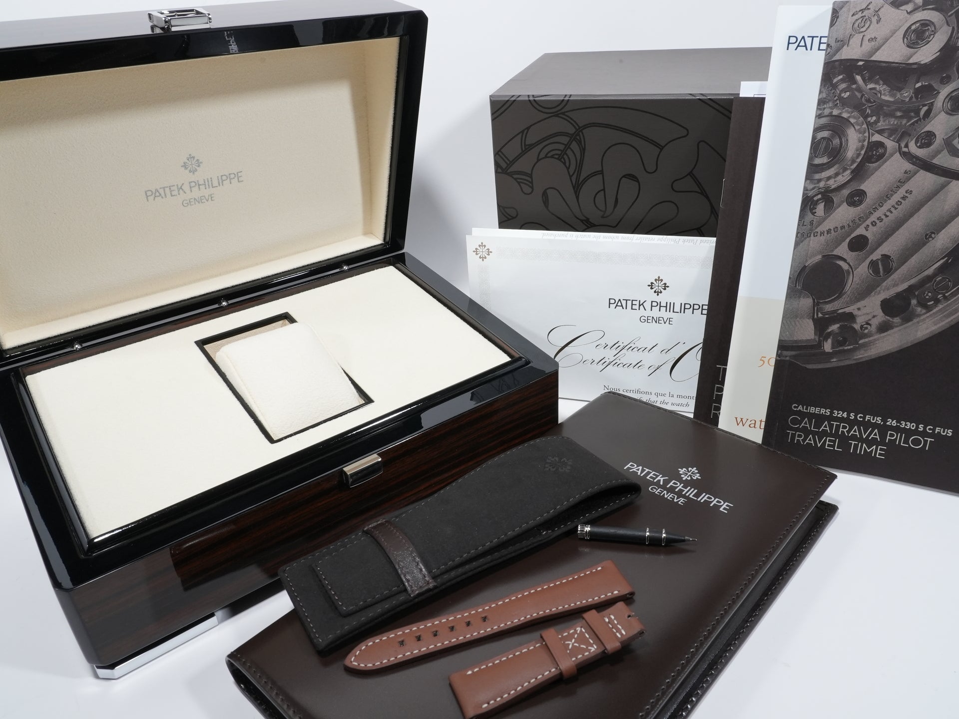 パテックフィリップ カラトラバ パイロット トラベルタイム Ref.7234G-001 ホワイトゴールド ブルー文字盤 美品 sbbxea2i