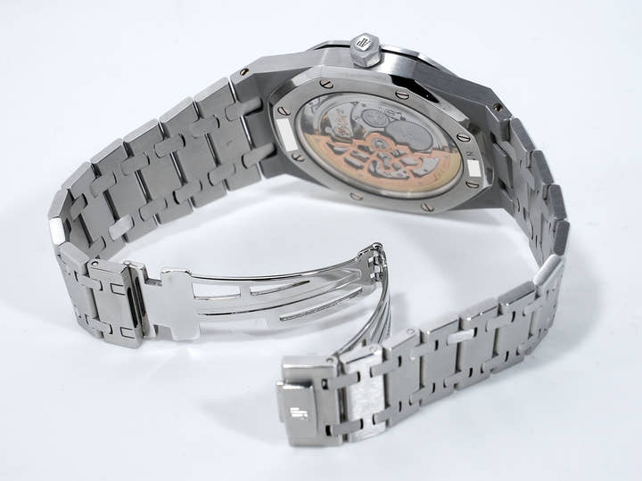 オーデマピゲ ロイヤルオーク ジャンボ Ref.15202ST.OO.0944ST.02 ステンレススチール ブルー文字盤 美中古 d5qrucmj