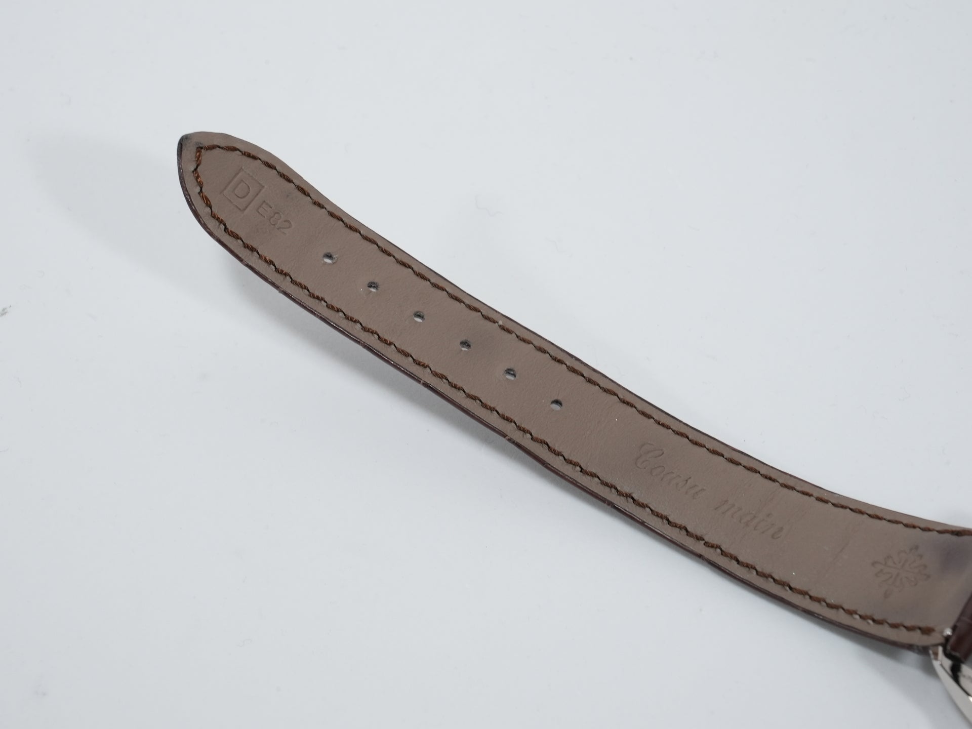 パテックフィリップ クロノグラフ Ref.5172G-010 ホワイトゴールド ローズゴールドメッキのオパーリン文字盤 美中古 5da6nzdo