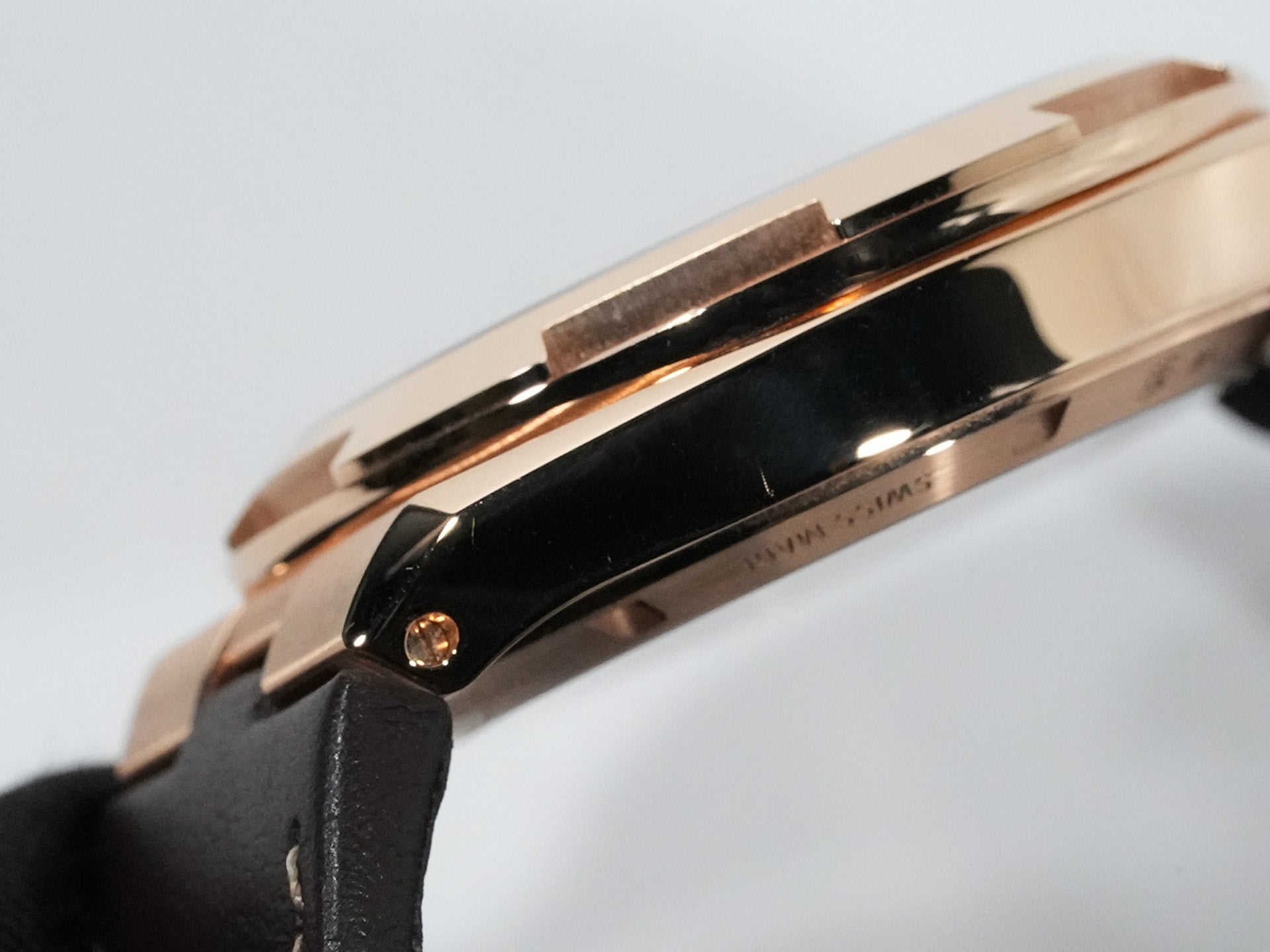 ヴァシュロンコンスタンタン オーヴァーシーズ デュアルタイム Ref.7920V/000R-B336 ピンクゴールド シルバー文字盤 美中古 6xt5tz7e