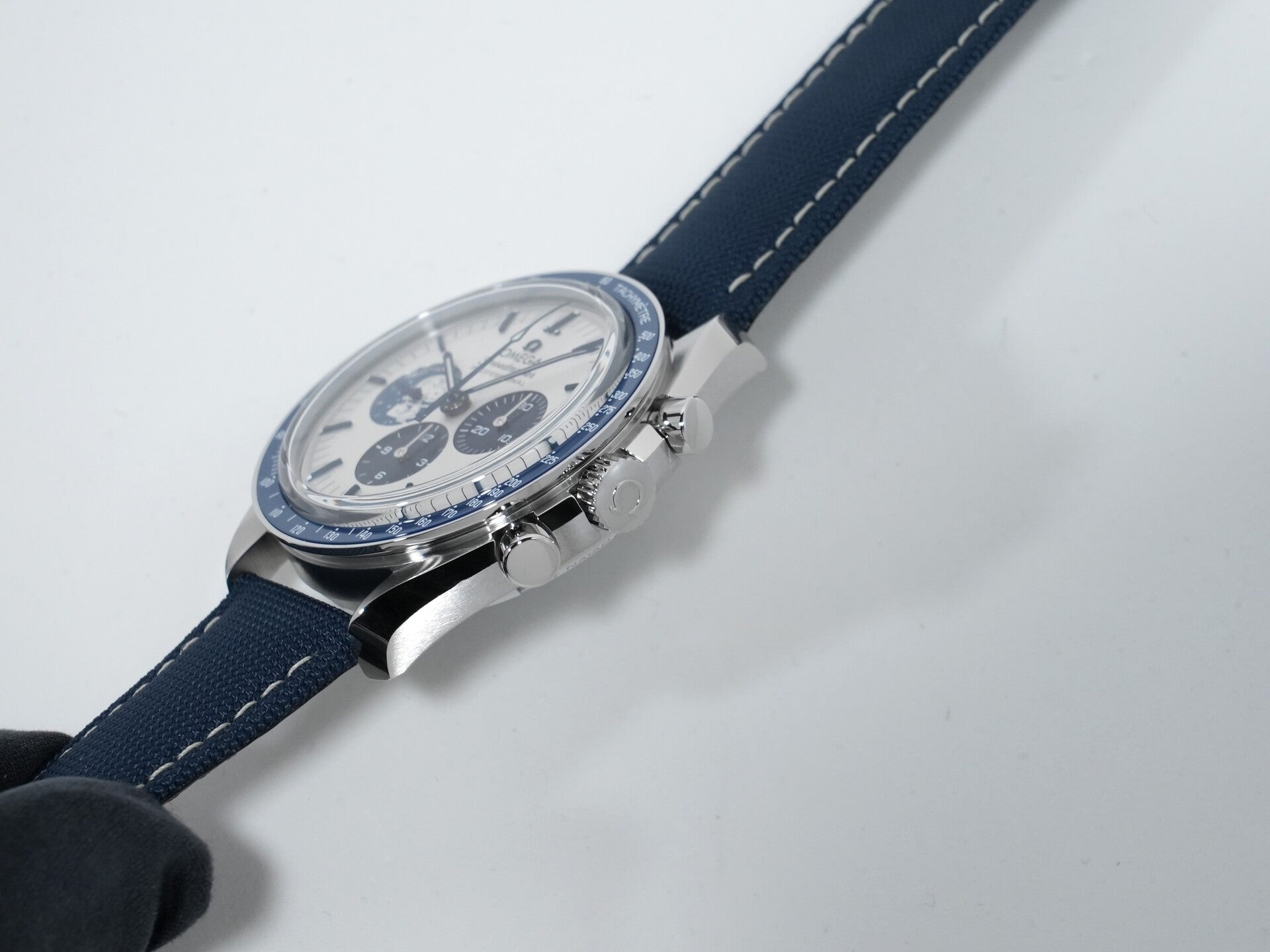 オメガ スピードマスター 記念モデル コーアクシャル マスター クロノメーター クロノグラフ 42MM Ref.310.32.42.50.02.001 ステンレススチール シルバー文字盤 未使用 dg7njv4g