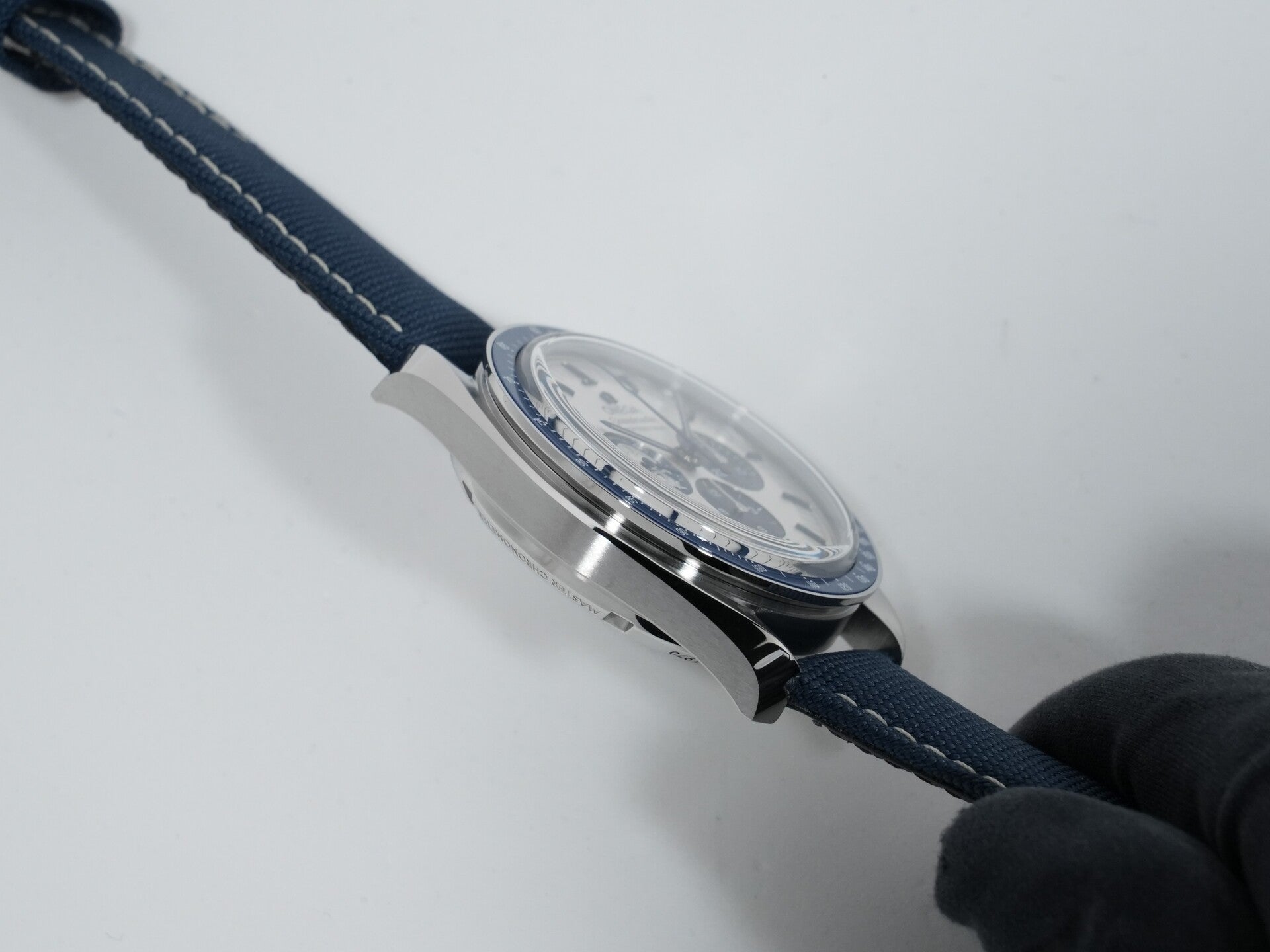 オメガ スピードマスター 記念モデル コーアクシャル マスター クロノメーター クロノグラフ 42MM Ref.310.32.42.50.02.001 ステンレススチール シルバー文字盤 未使用 dg7njv4g