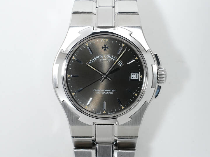 ヴァシュロンコンスタンタン オーヴァーシーズ Ref.42040/423A ステンレススチール グレー文字盤 中古 vxwijeri