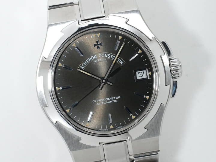 ヴァシュロンコンスタンタン オーヴァーシーズ Ref.42040/423A ステンレススチール グレー文字盤 中古 vxwijeri