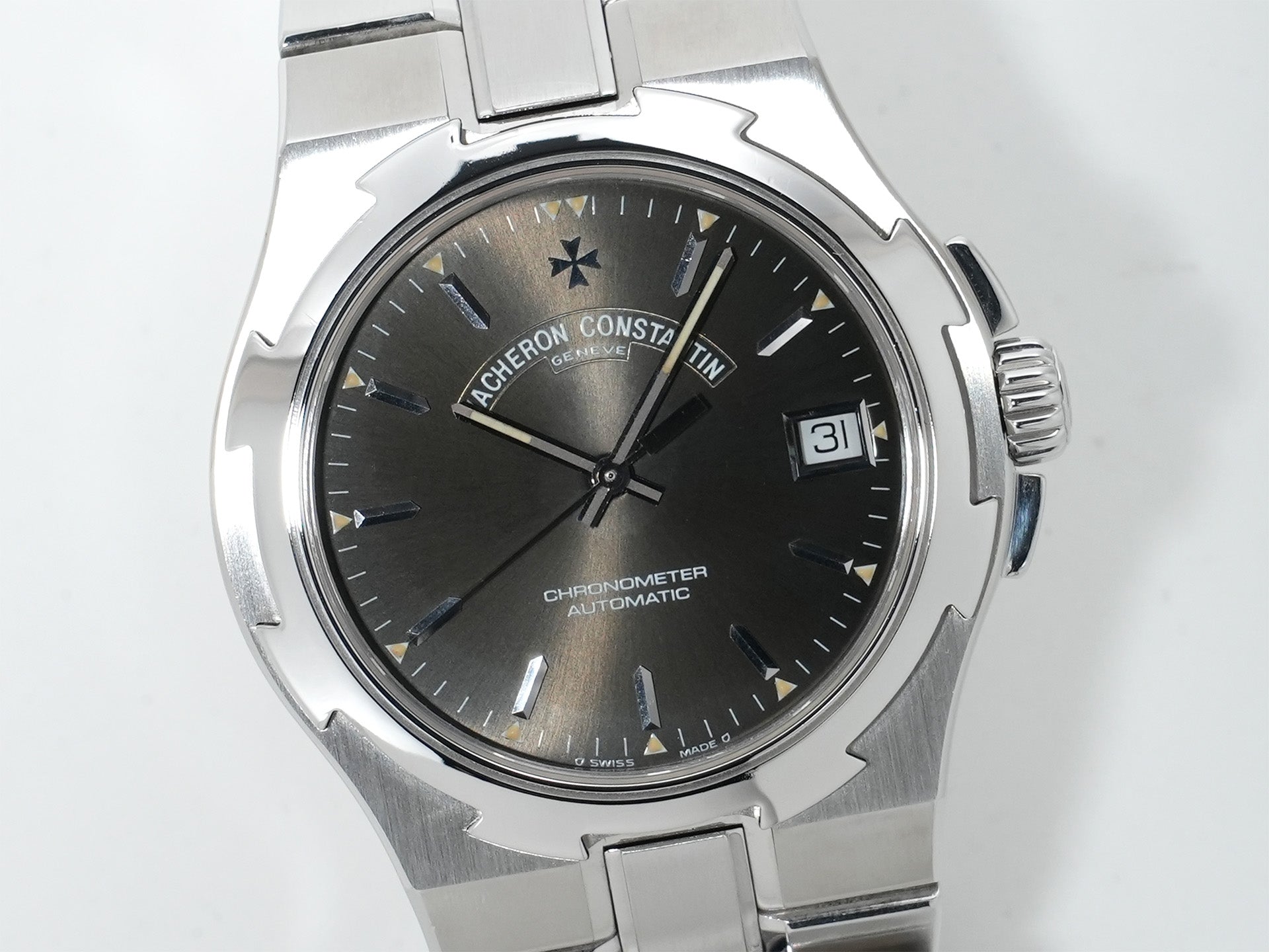 ヴァシュロンコンスタンタン オーヴァーシーズ Ref.42040/423A ステンレススチール グレー文字盤 中古 vxwijeri