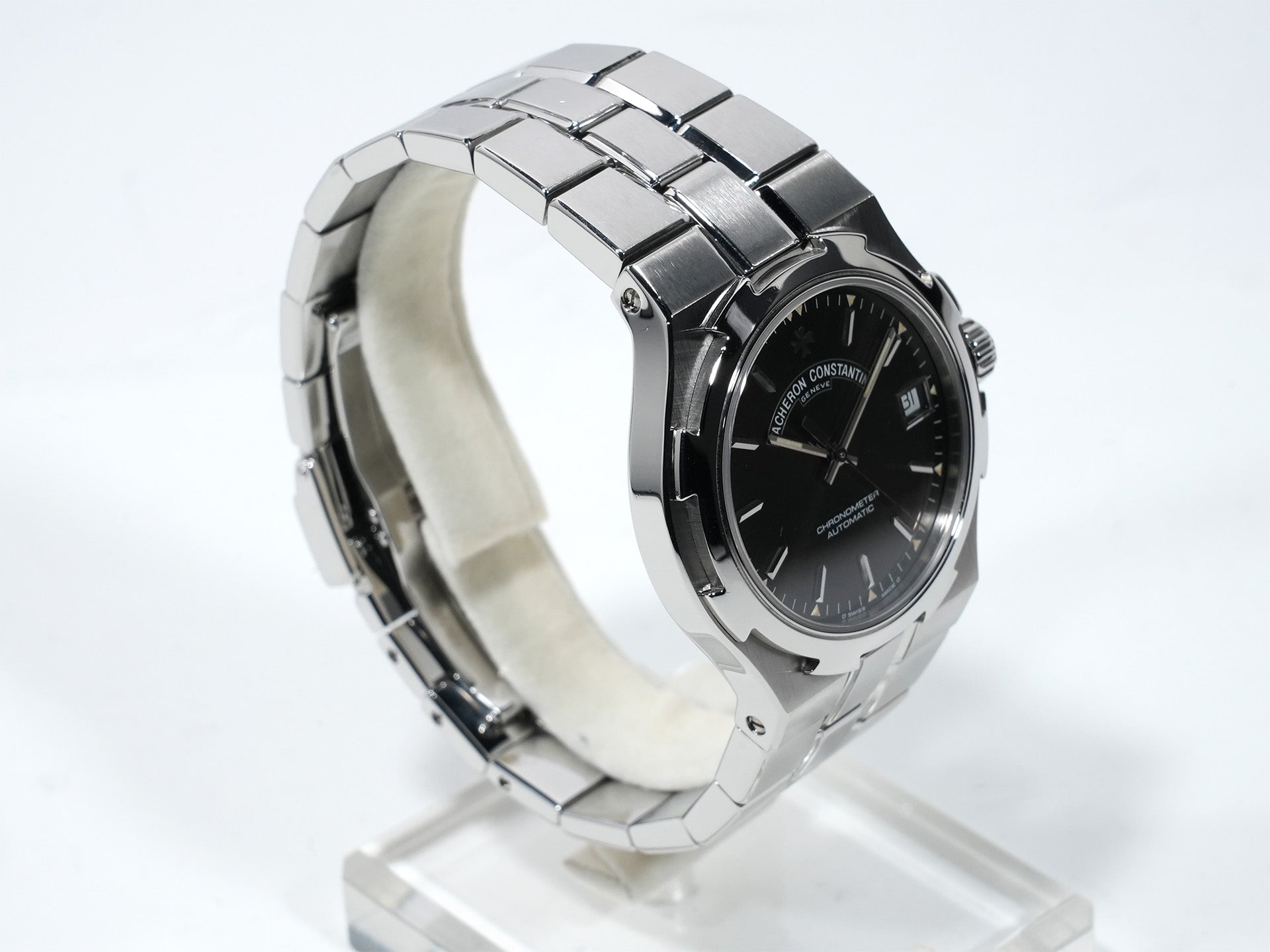 ヴァシュロンコンスタンタン オーヴァーシーズ Ref.42040/423A ステンレススチール グレー文字盤 中古 vxwijeri