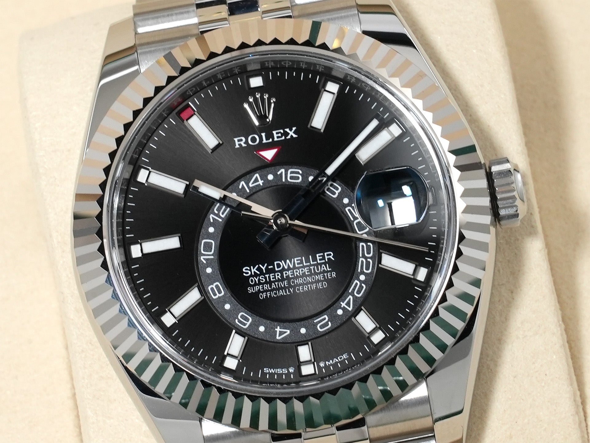 ロレックス スカイドゥエラー Ref.336934 ステンレススチール/ホワイトゴールド ブラック文字盤 ジュビリーブレスレット 未使用 c4hd4mka