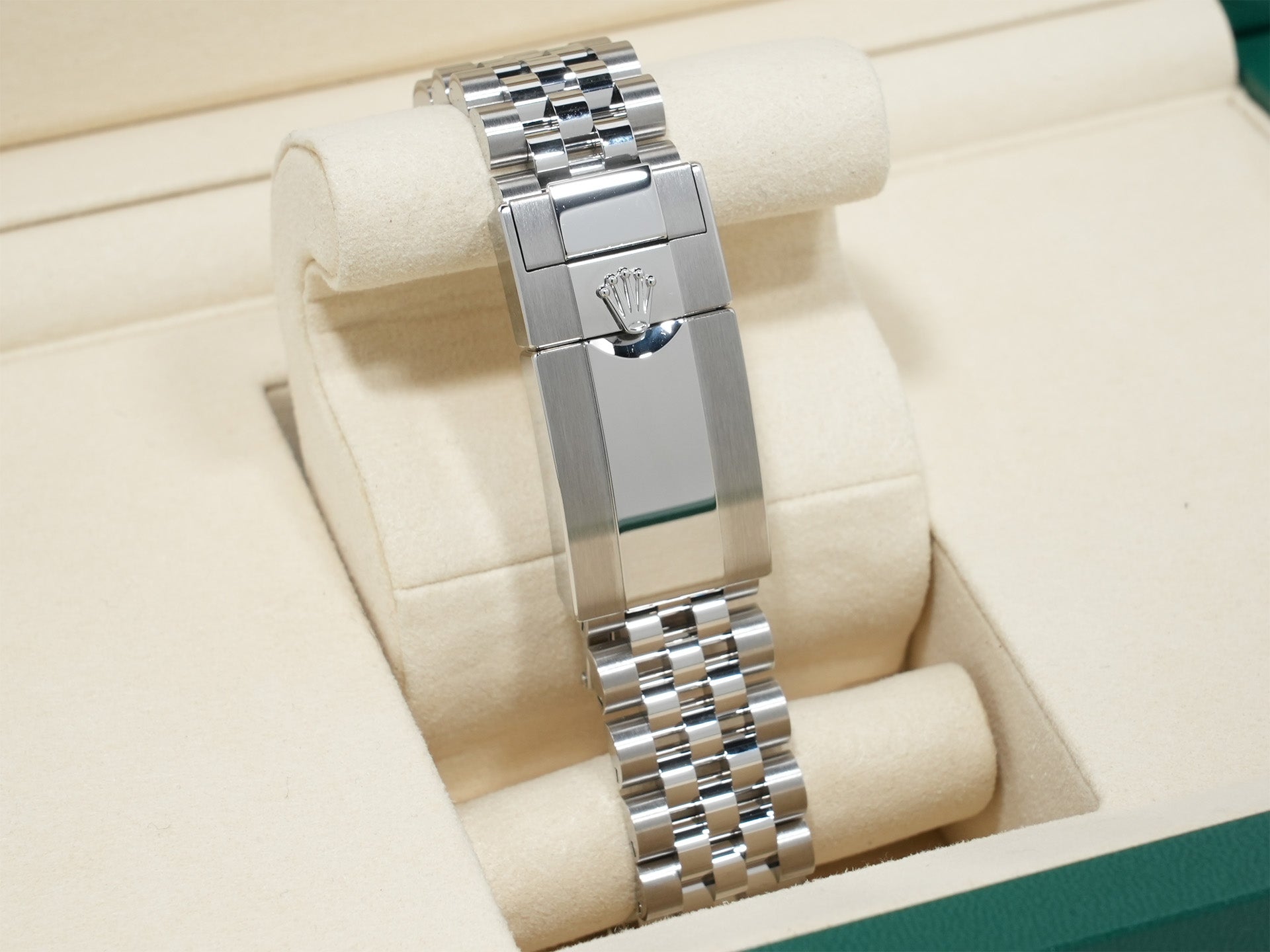 Rolex GMT-Master II Ref. 126710GRNR Stainless Steel Black Dial Jubilee Bracelet Unused yea2xtjj