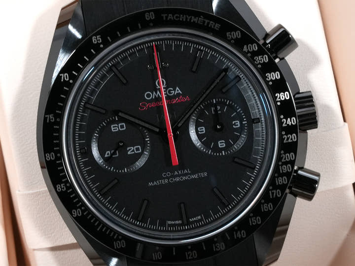 オメガ スピードマスター ダーク サイド オブ ザ ムーン クロノグラフ 44.25 MM Ref.310.92.44.51.01.001 ブラックセラミック ブラック文字盤 未使用 o85wu3nf