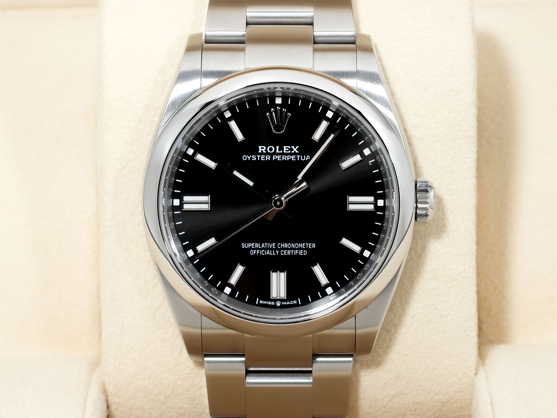 ロレックス オイスターパーペチュアル36 Ref.126000 ステンレススチール ブラック文字盤 美中古 kby8r64r