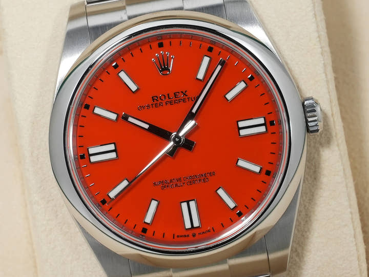 ロレックス オイスターパーペチュアル41 Ref.124300 ステンレススチール コーラルレッド文字盤 中古 rcbtv744
