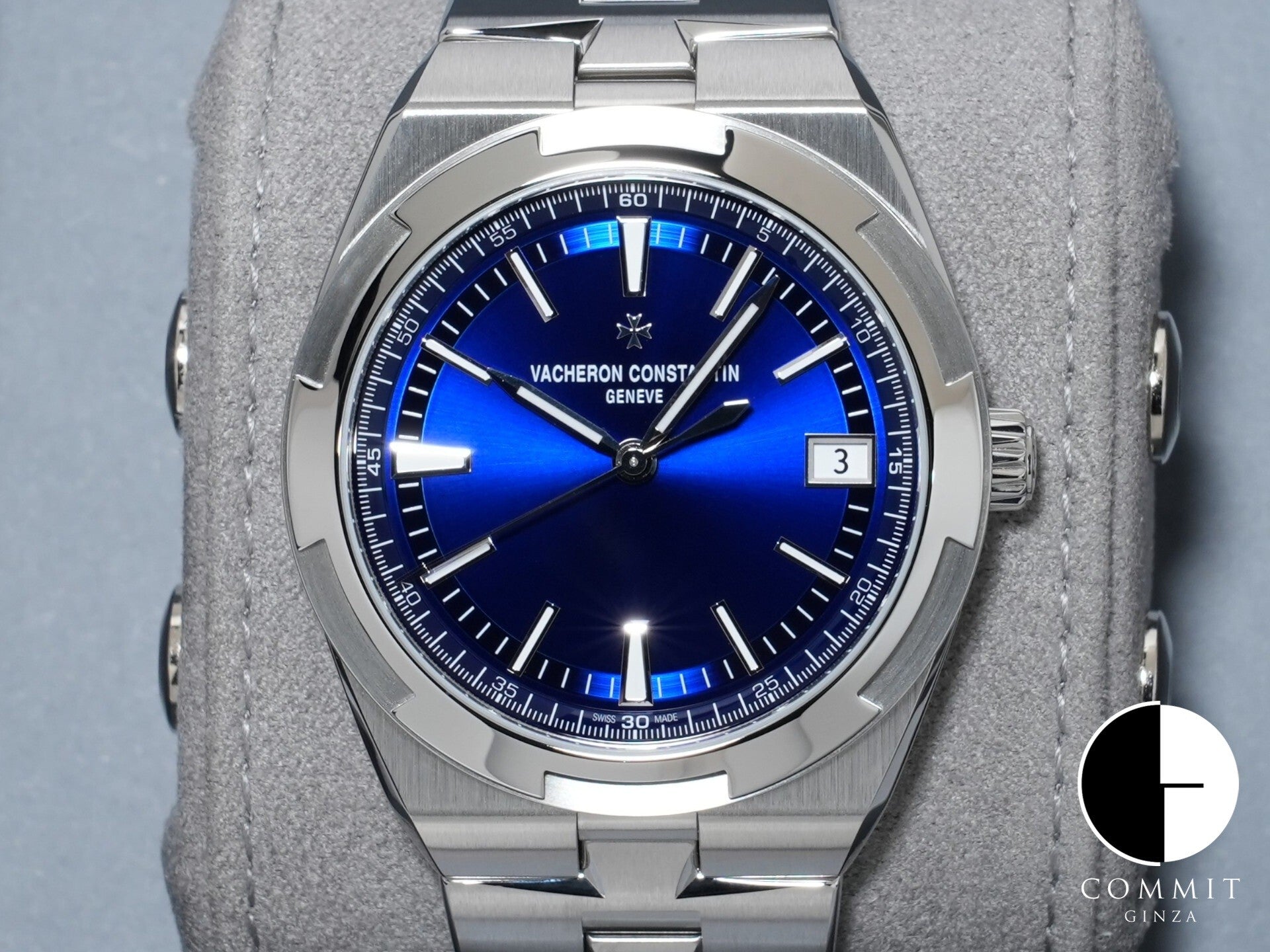 ヴァシュロンコンスタンタン オーヴァーシーズ オートマティック Ref.4520V/210A-B128 ステンレススチール ブルー文字盤 未使用 j39xz4dm