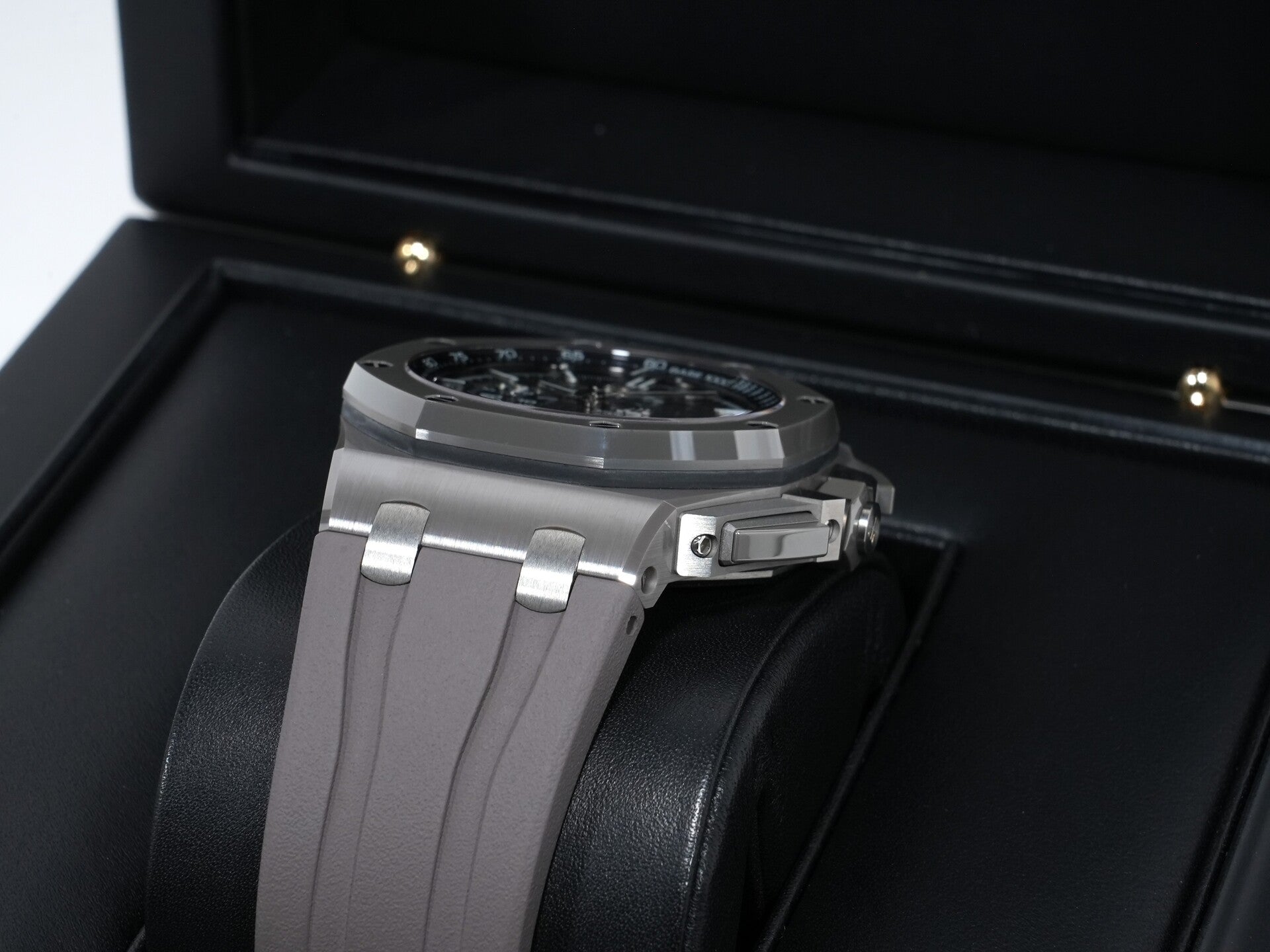 オーデマピゲ ロイヤルオーク オフショア クロノグラフ Ref.26405CG.OO.A004CA.01 セラミック グレーxブルー文字盤 美品 8ptsvypa