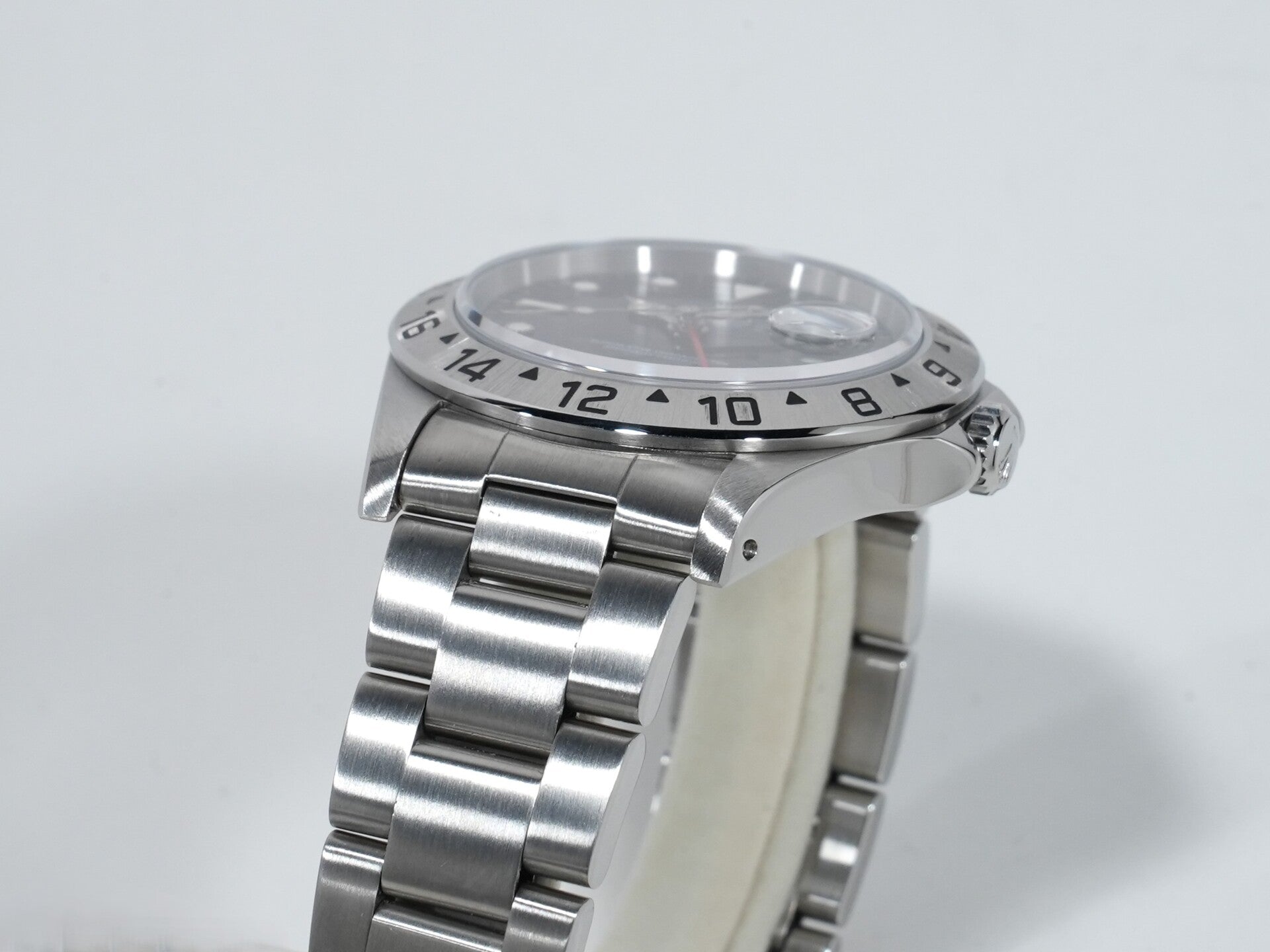 ロレックス エクスプローラーII Ref.16570 ステンレススチール ブラック文字盤 オイスターブレスレット 美中古 fucf549r