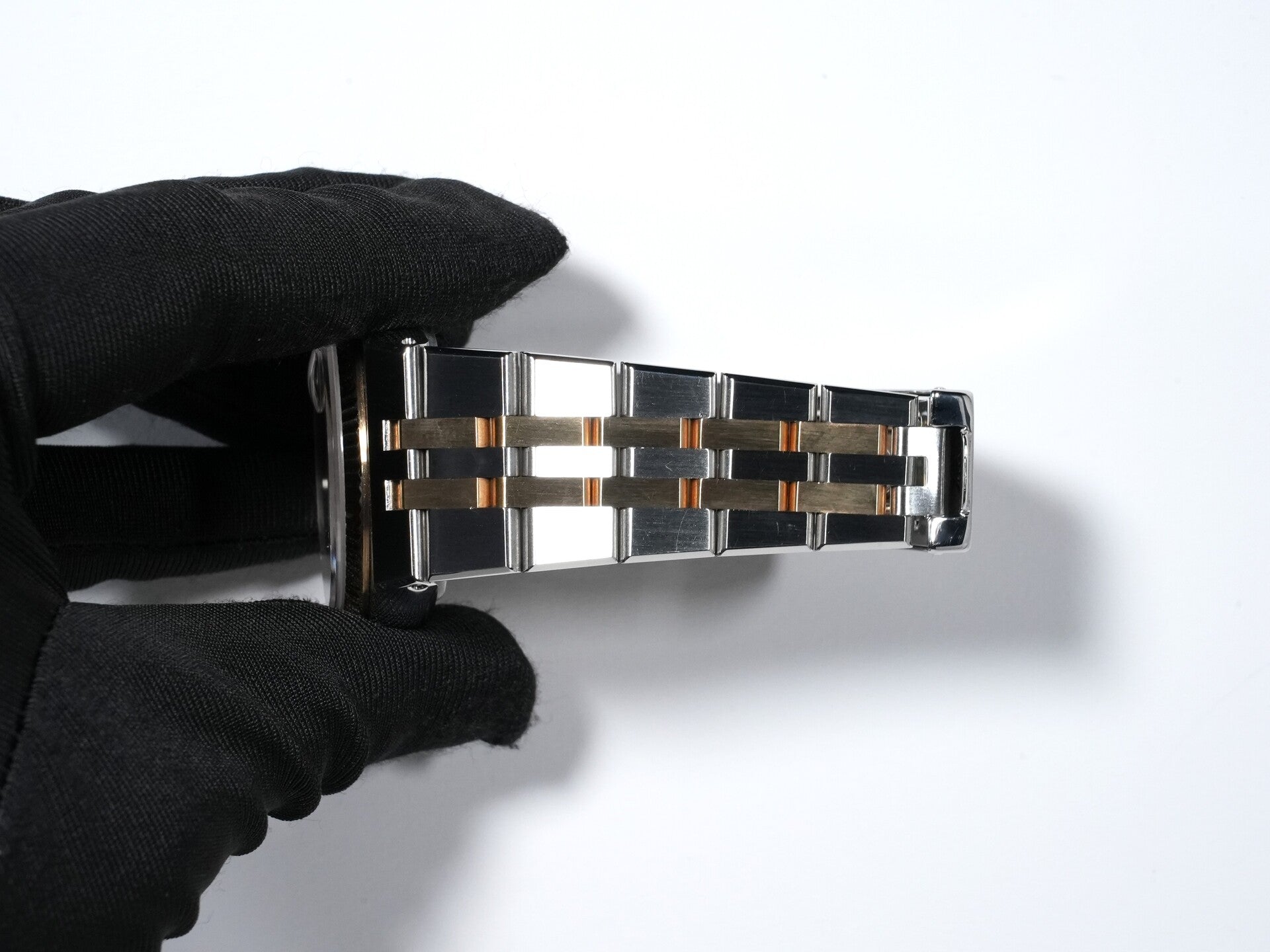 ロレックス デイトジャスト オイスタークォーツ Ref.17013 ステンレススチール/イエローゴールド シャンパン文字盤 オイスターブレスレット 中古 pan5vc7j