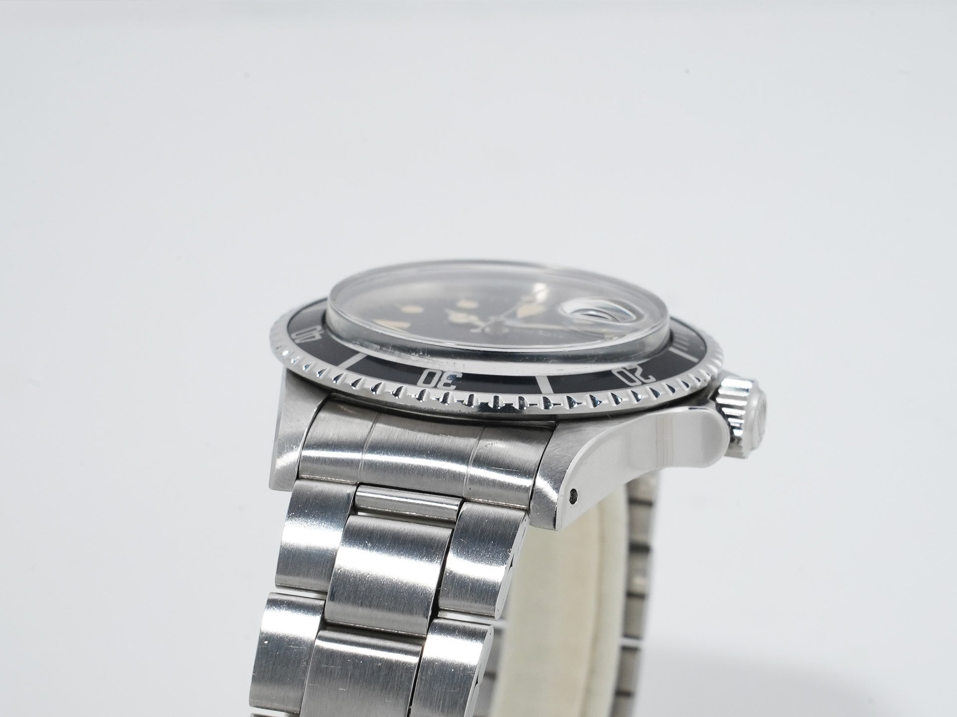 Rolex Submariner Date Ref. 1680 Stainless Steel Black Dial Pre-owned nvhz753k