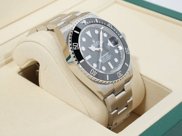 ロレックス サブマリーナー デイト Ref.126610LN ステンレススチール ブラック文字盤 未使用 5pfbt8nk