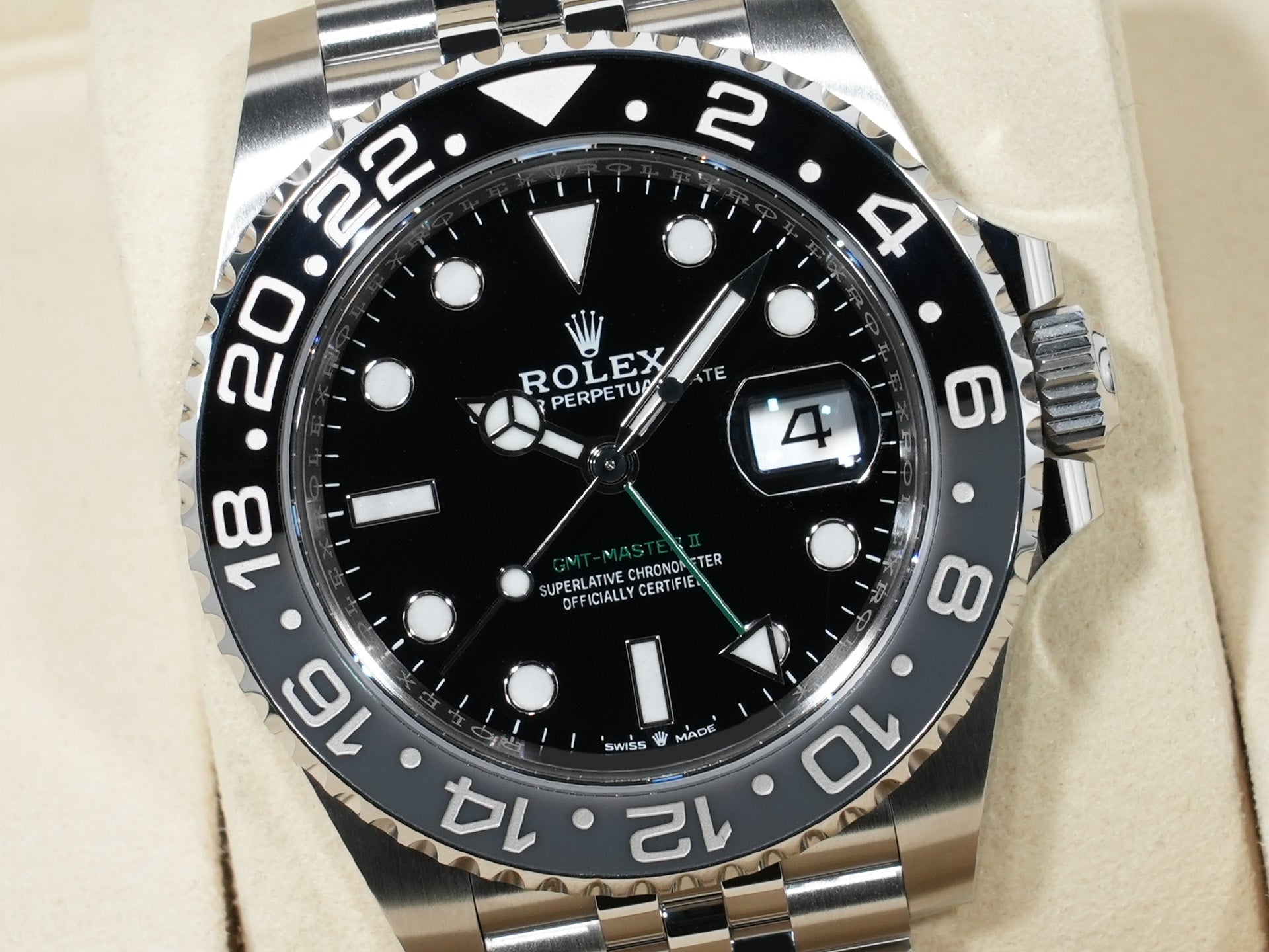 ロレックス GMTマスターII Ref.126710GRNR ステンレススチール ブラック文字盤 ジュビリーブレスレット 未使用 rtbna7ih