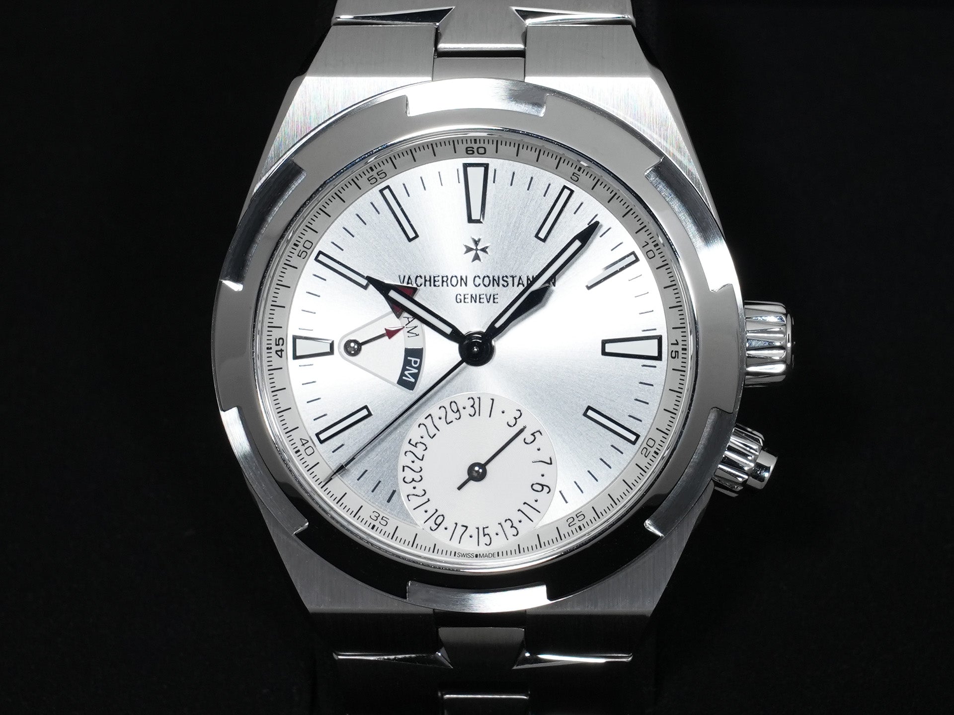 ヴァシュロンコンスタンタン オーヴァーシーズ デュアルタイム Ref.7900V/110A-B333 ステンレススチール シルバー文字盤 極美品 mamsi2bt