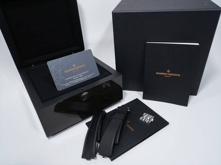 ヴァシュロンコンスタンタン オーヴァーシーズ デュアルタイム Ref.7900V/110A-B333 ステンレススチール シルバー文字盤 極美品 mamsi2bt