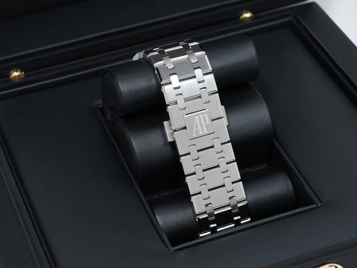 オーデマピゲ ロイヤルオーク クロノグラフ 50周年記念 Ref.26240ST.OO.1320ST.02 ステンレススチール ブラック文字盤 美中古 fj6963ca