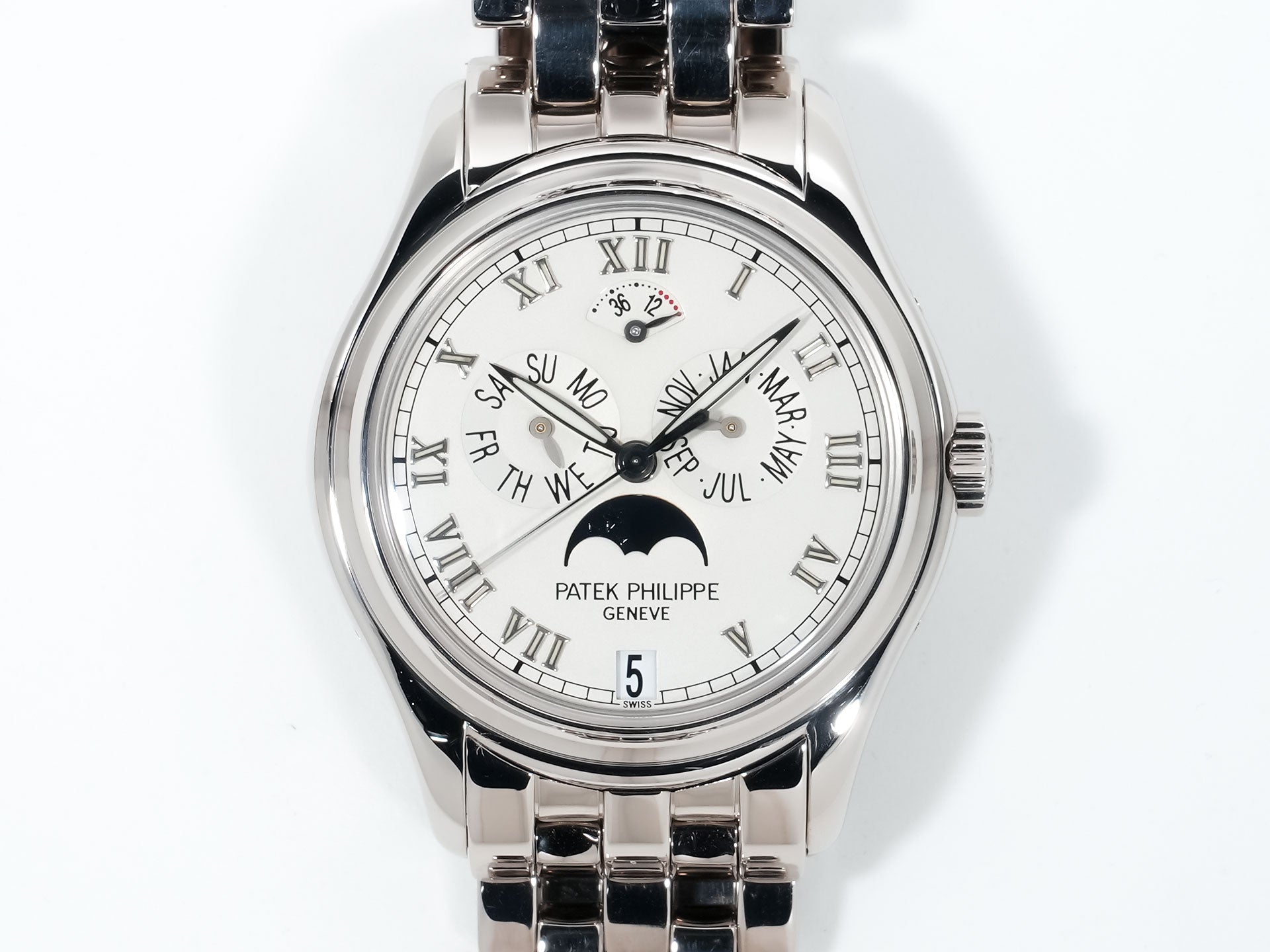 パテックフィリップ アニュアルカレンダー ムーンフェイズ Ref.5036/1G-017 ホワイトゴールド シルバー文字盤 中古 rk7xrgp6