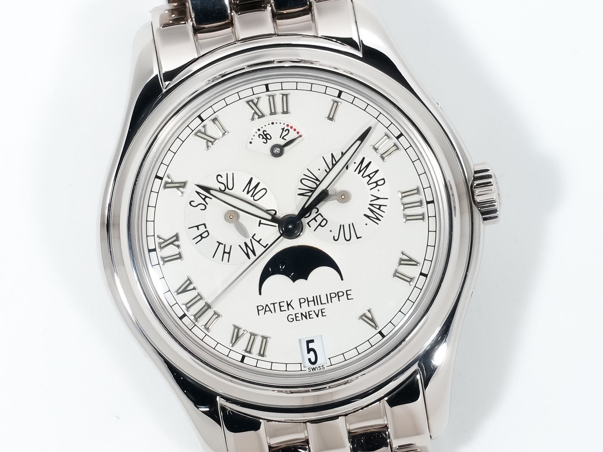 パテックフィリップ アニュアルカレンダー ムーンフェイズ Ref.5036/1G-017 ホワイトゴールド シルバー文字盤 中古 rk7xrgp6